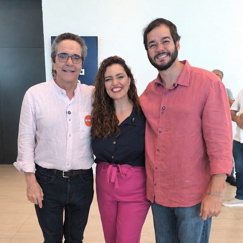 Mauricio, Tulio e Laura